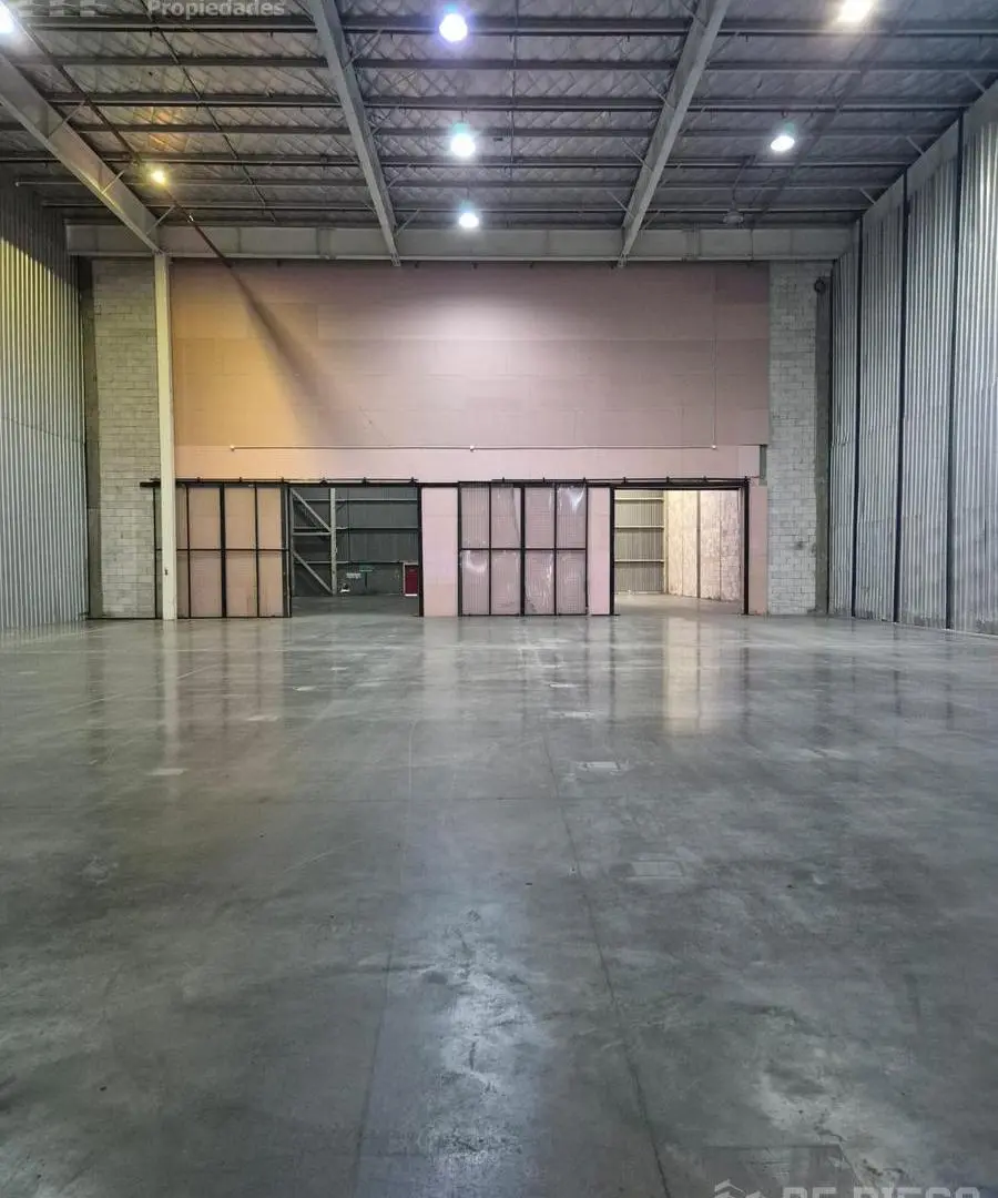 Deposito en alquiler 3643 m2 dentro de centro logístico e industrial con seguridad, Pacheco, Tigre 2