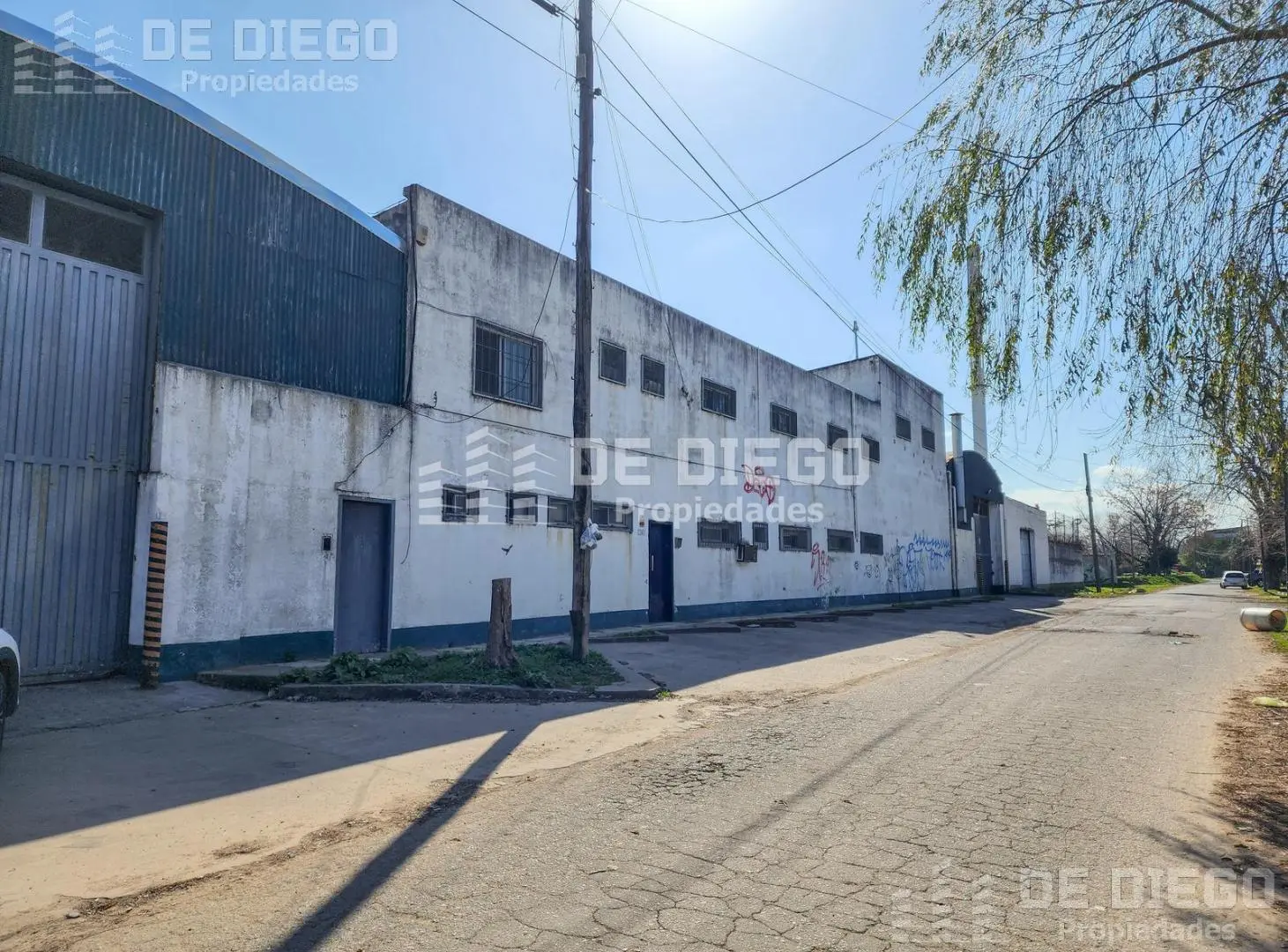 Deposito Planta industrial en Alquiler en Pacheco 2