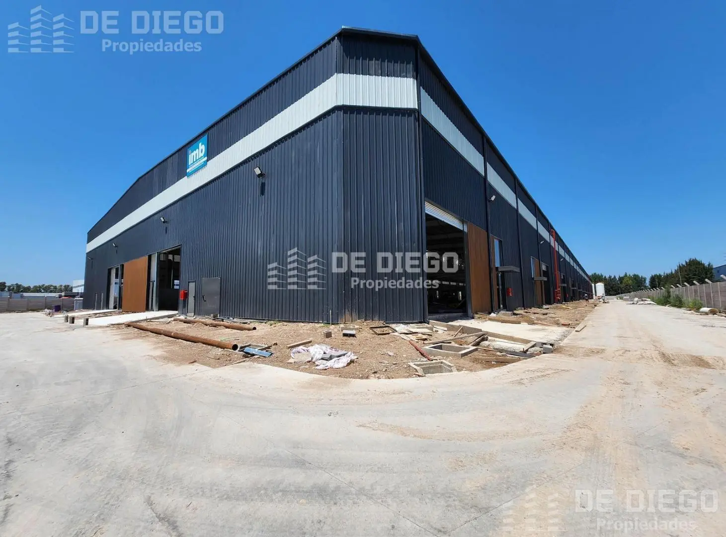 Nave en alquiler de 284 m2, dentro del Parque Industrial Tigre. 8