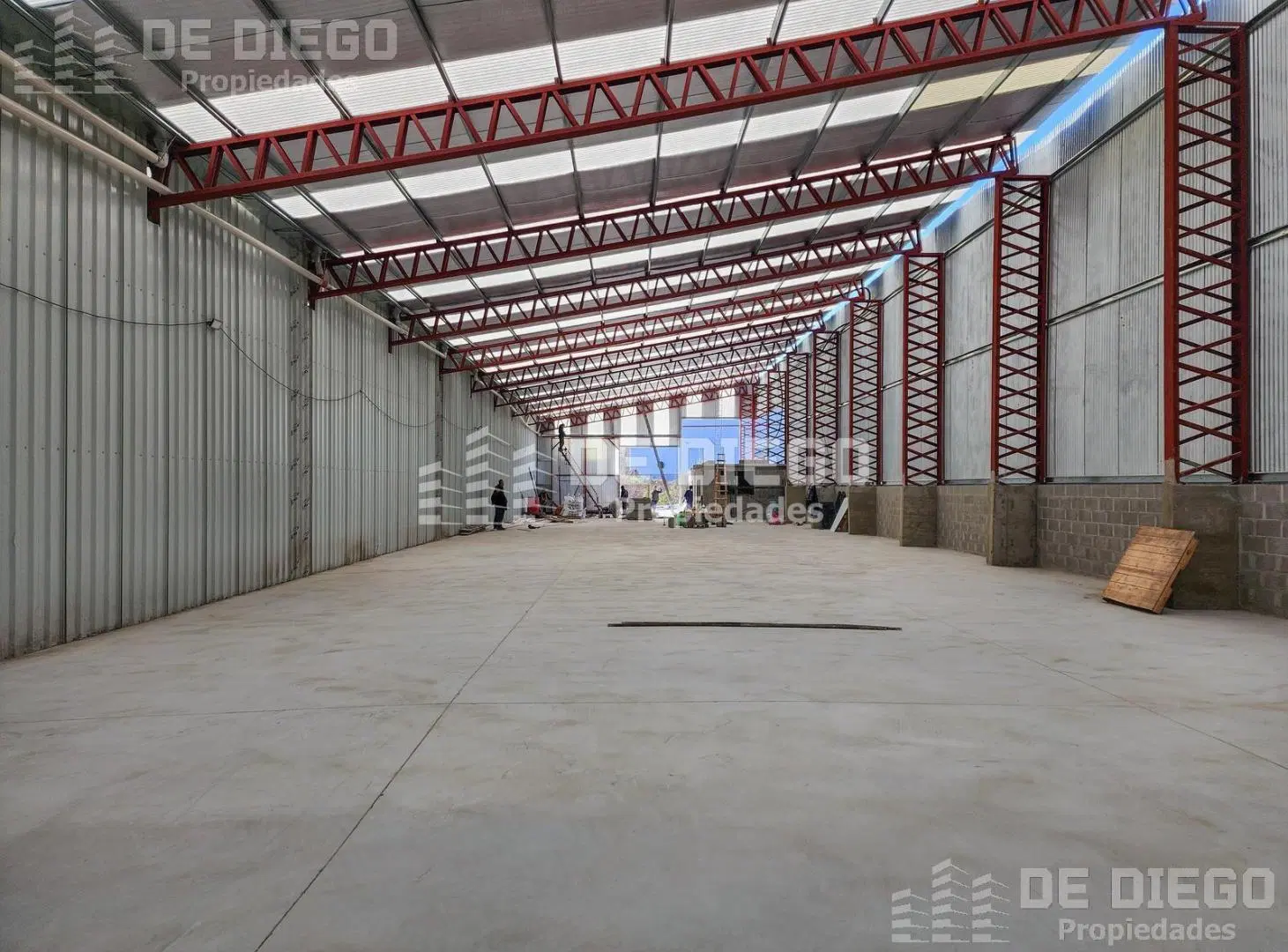 Alquiler Deposito a estrenar 1300 M2 predio con seguridad Panamericana y 202 Don Torcuato Tigre 3
