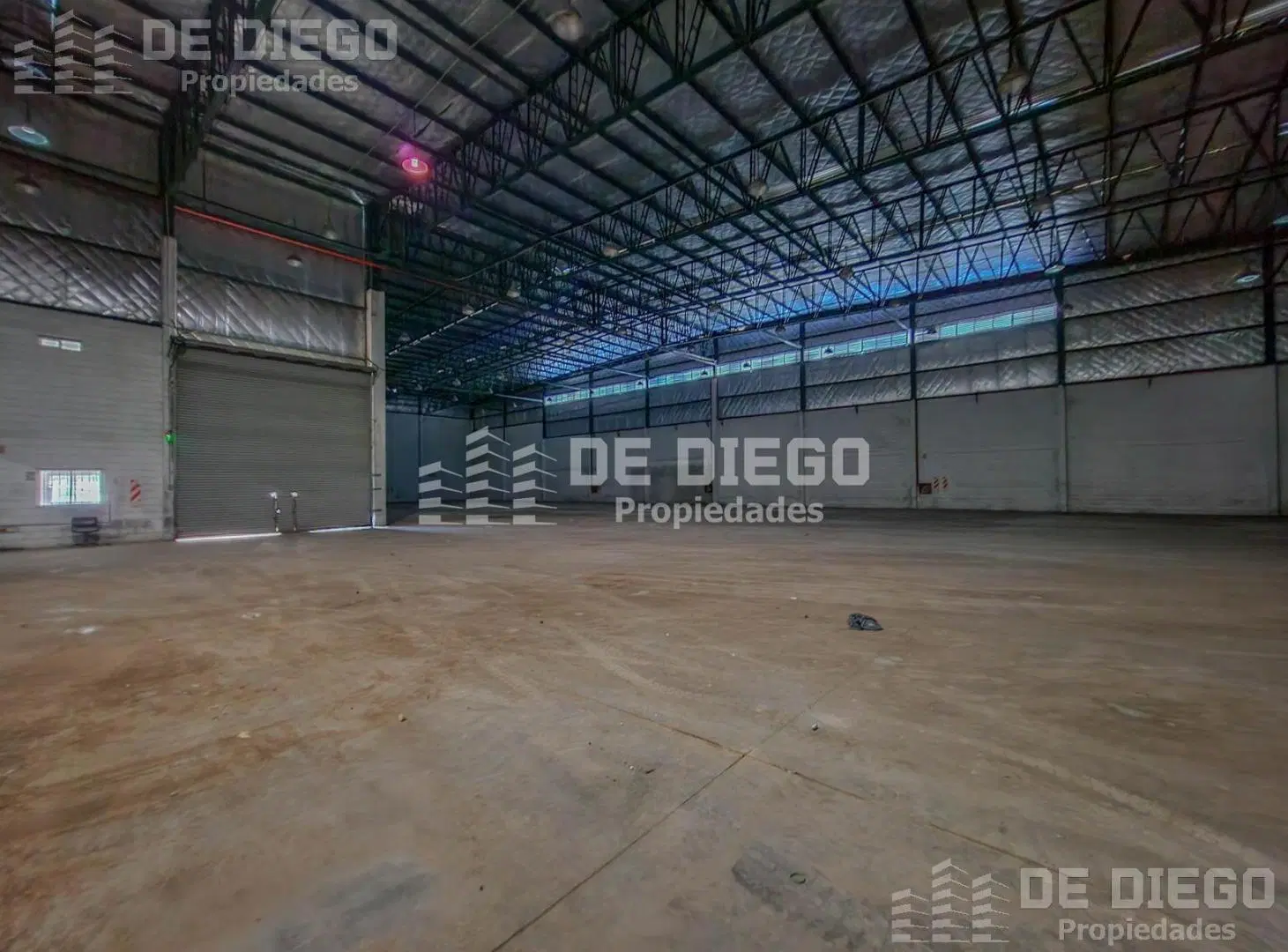 DepositoEdificio Local Comercial en alquiler 4200 m2 - William Morris Hurlingham 2