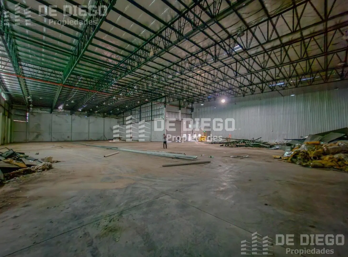Deposito Edificio Local Comercial en alquiler 2100 m2 - William Morris Hurlingham 4