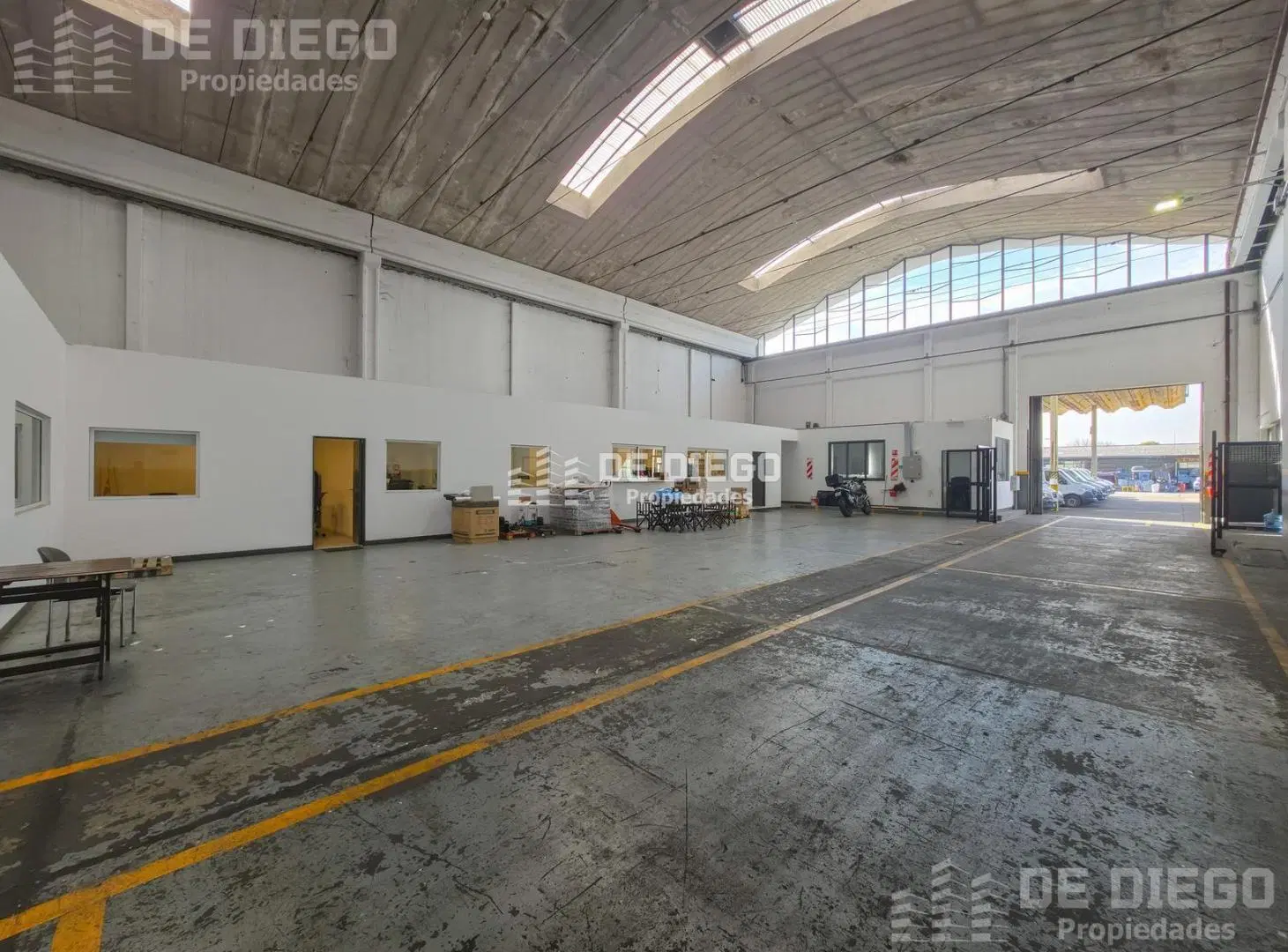 Deposito en alquiler 2062 m2, predio con seguridad, Olivos Vicente Lopez 5