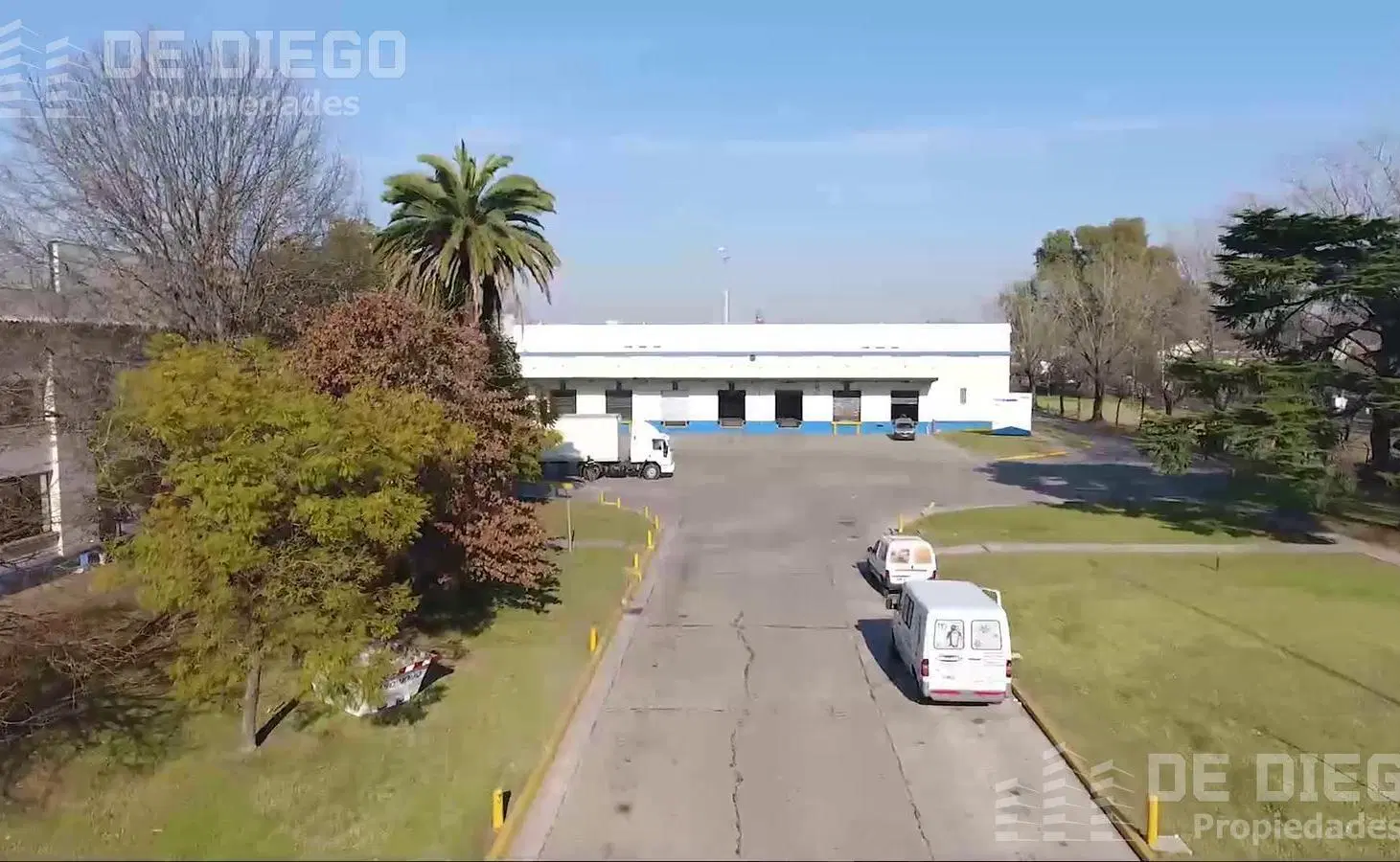 Deposito 3000 m2 en alquiler dentro de predio multi empresarial, Hurlingham. 4
