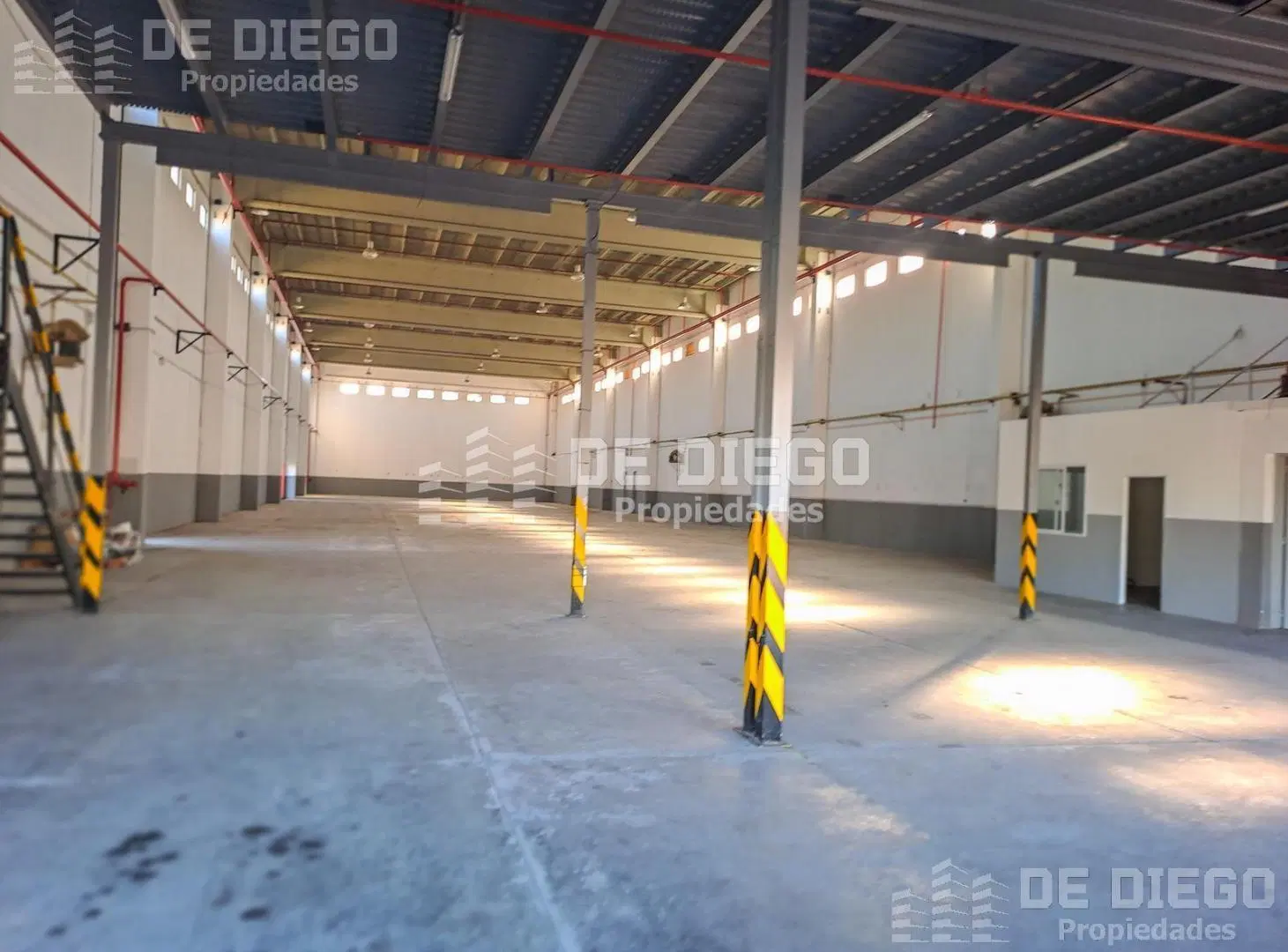 Deposito en alquiler 1895 m2 predio logístico – Florencio Varela 2