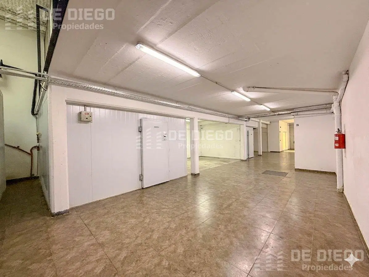 Depósito en Venta 546 m2 con Renta, Financiacion 5