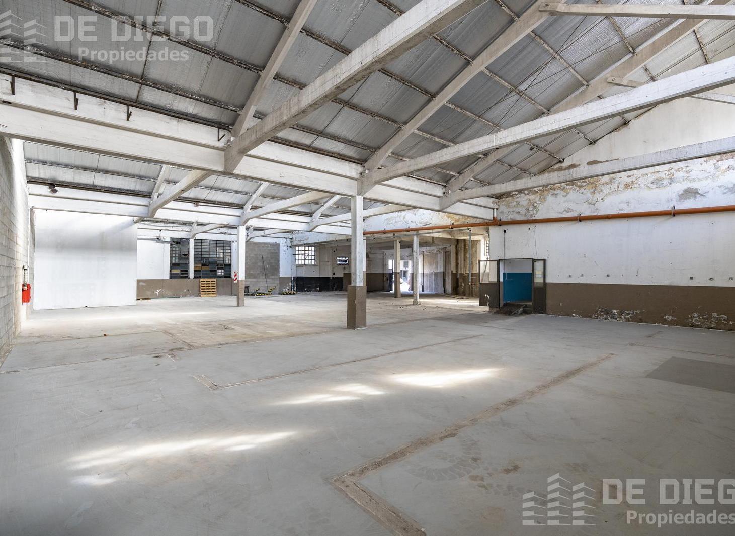 Foto de Depósito de 655 m2 en alquiler, Parque Industrial Suarez San Martin, imagen 2