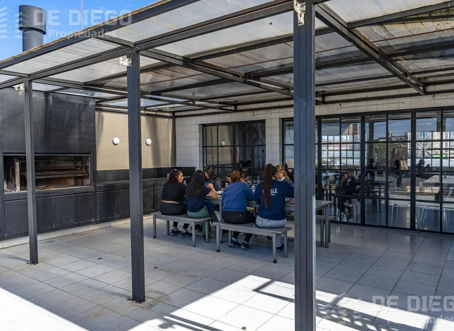 Depósito de 576 m2 en alquiler, dentro de Parque Industrial Suarez 5