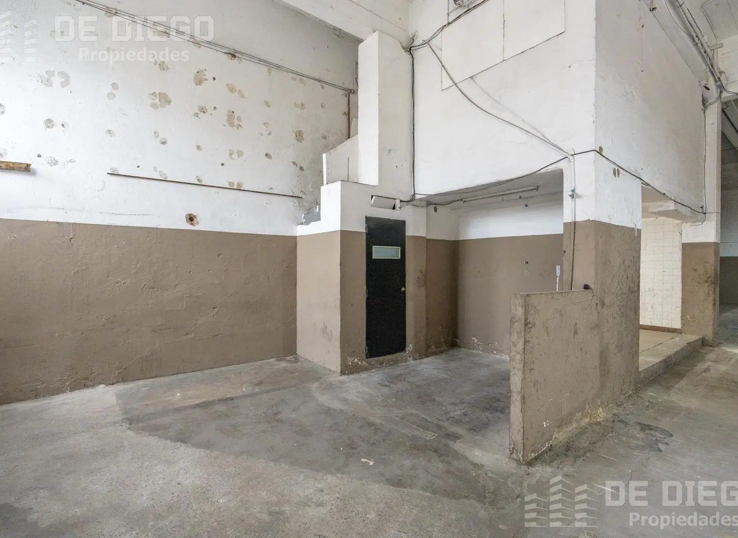 Depósito de 355 m2 en alquiler, dentro de Parque Industrial Suarez 3