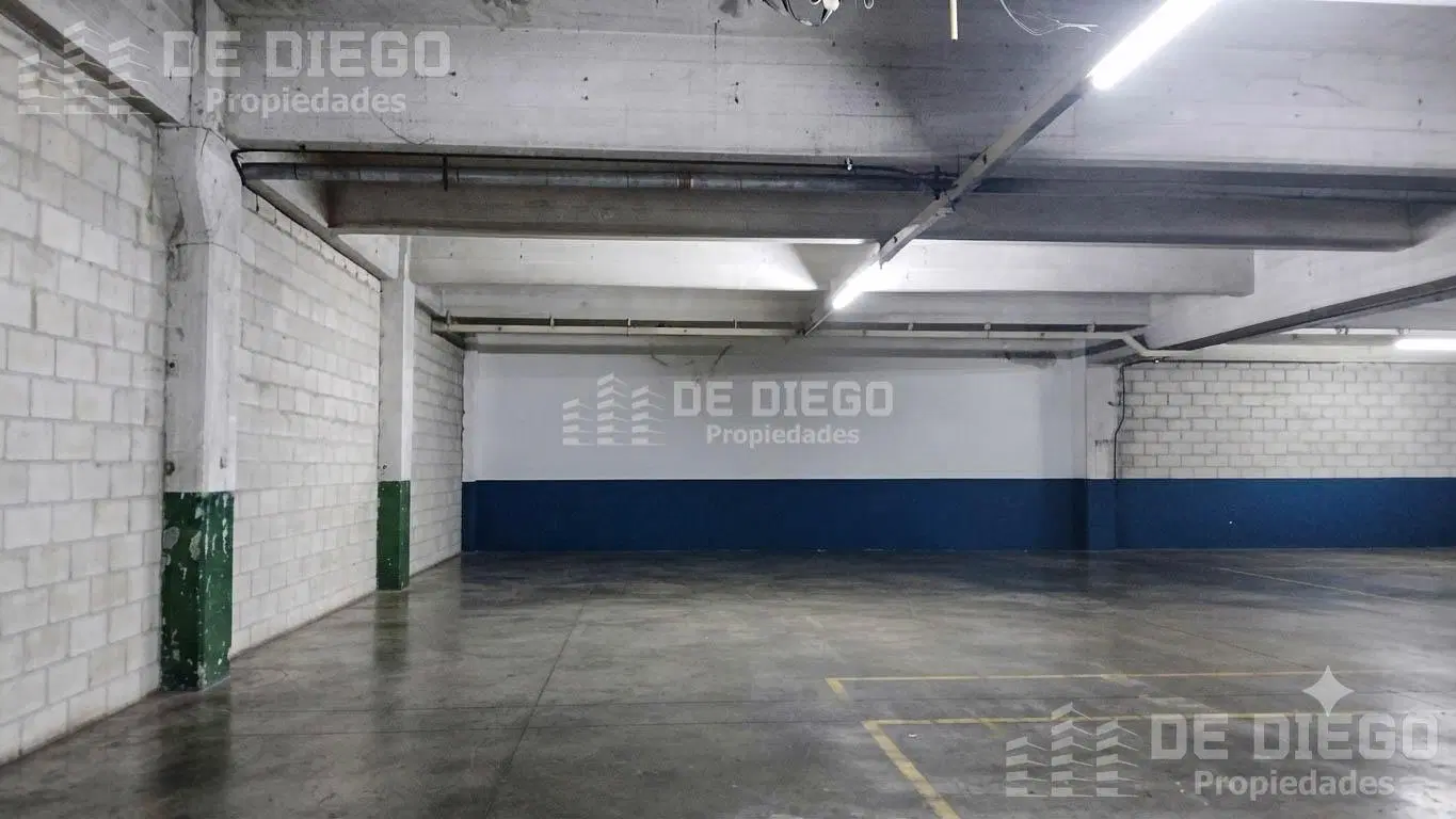 Alquiler deposito 1020 m2 predio con seguridad, Florida Oeste Vicente Lopez 4