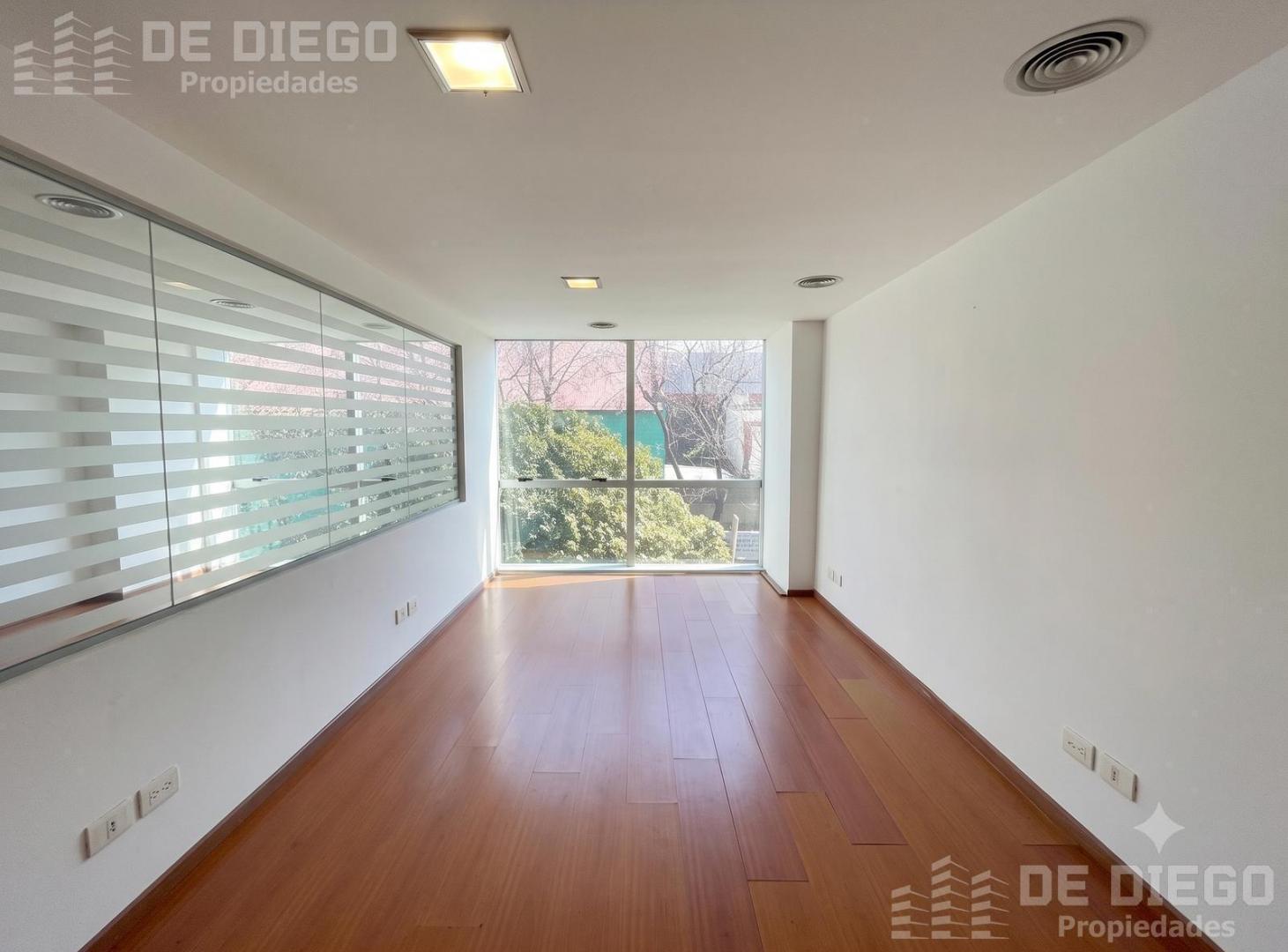 Foto de Oficinas de 62 m2 en Florida Oeste, Próximo a Panamericana - Cercana a, imagen 3