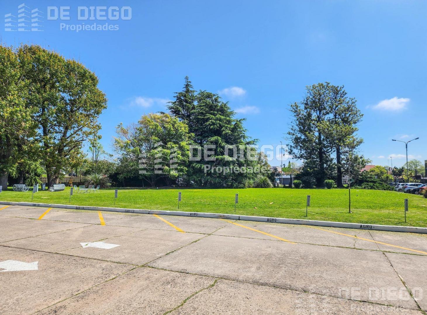 Foto de Oficina en alquiler 150 m2 con 3 cocheras dentro de predio con, imagen 4