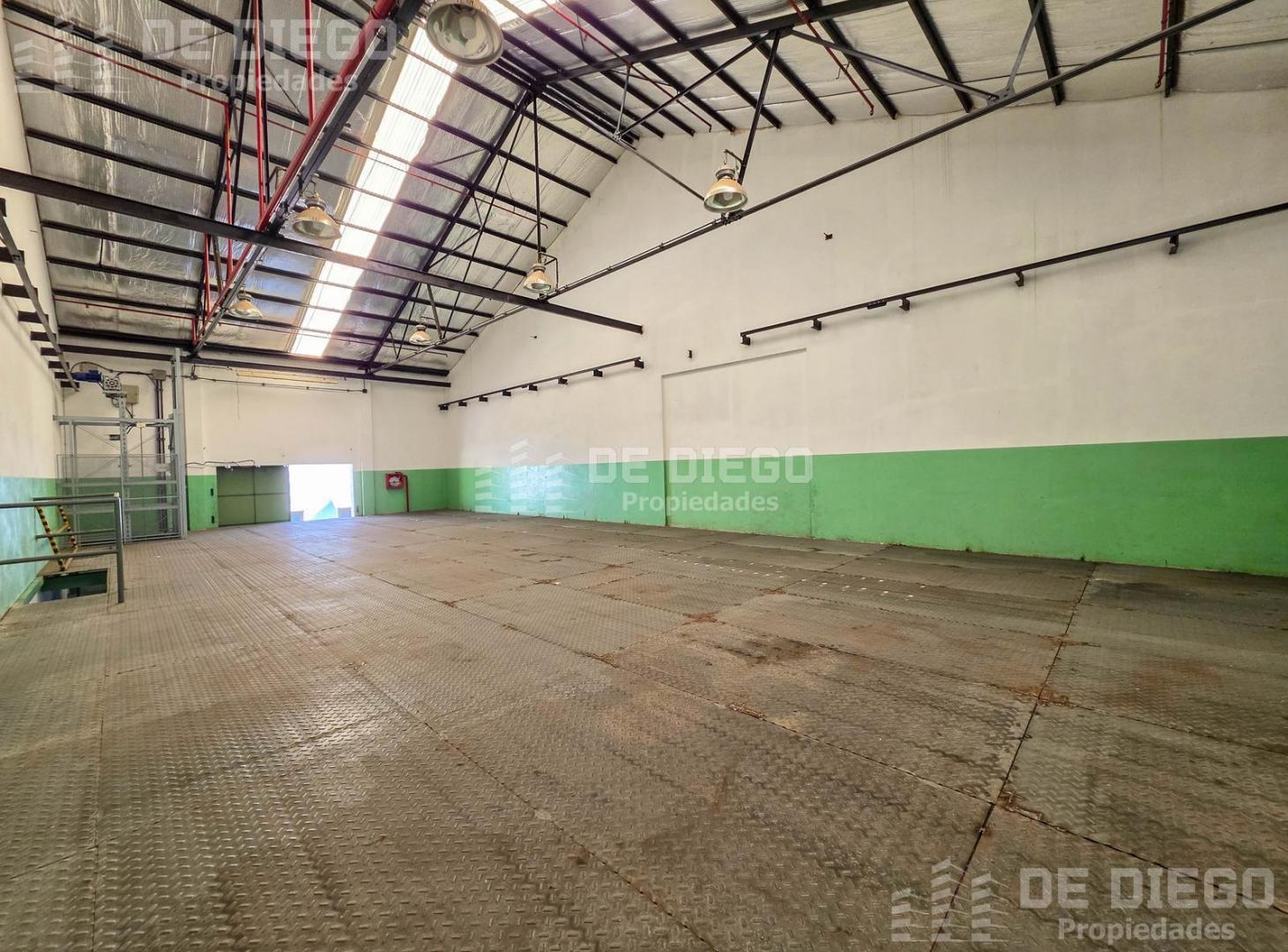 Foto de Alquiler deposito 400 m2 en alquiler predio con seguridad, Villa, imagen 1