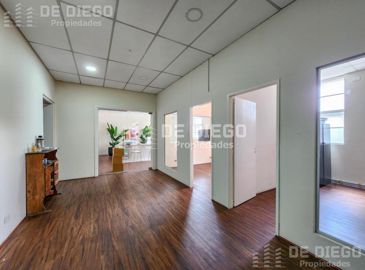 Foto de Oficina / Taller / Laboratorio de 454 m2 en alquiler, dentro de predio, imagen 2