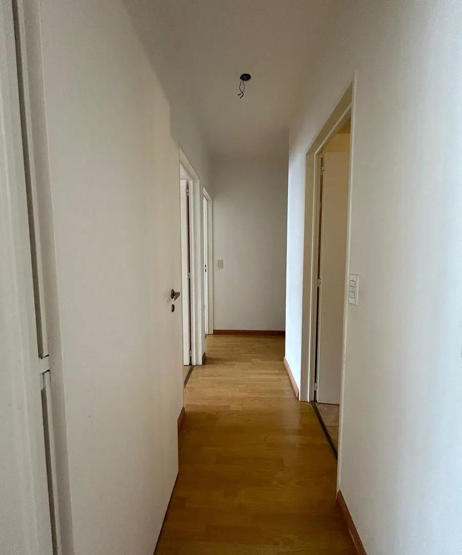Hermoso Semipiso con balcon terraza y patio 4