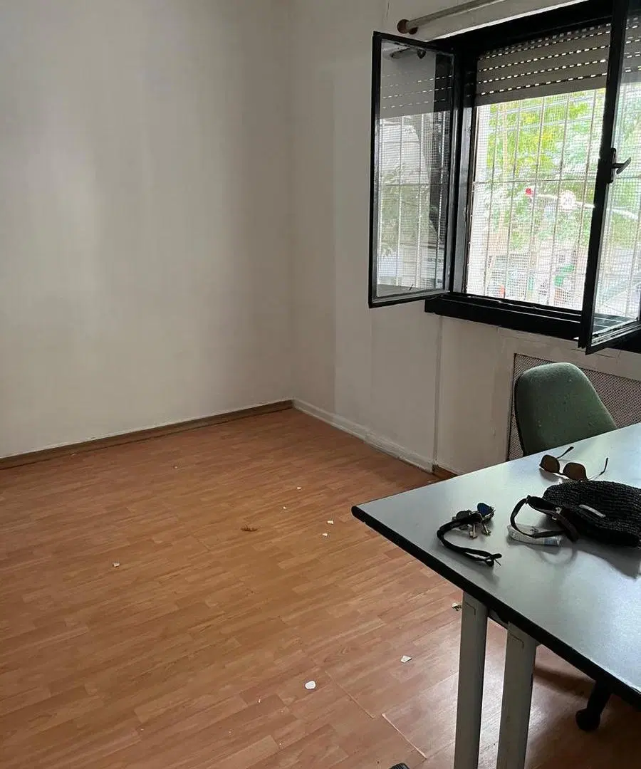 Oportunidad en Balvanera, 3 ambientes comodos! 4