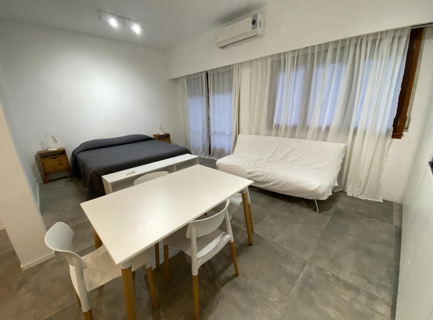 Foto de Departamento Amoblado a metros de la av. Coronel Diaz, imagen 5