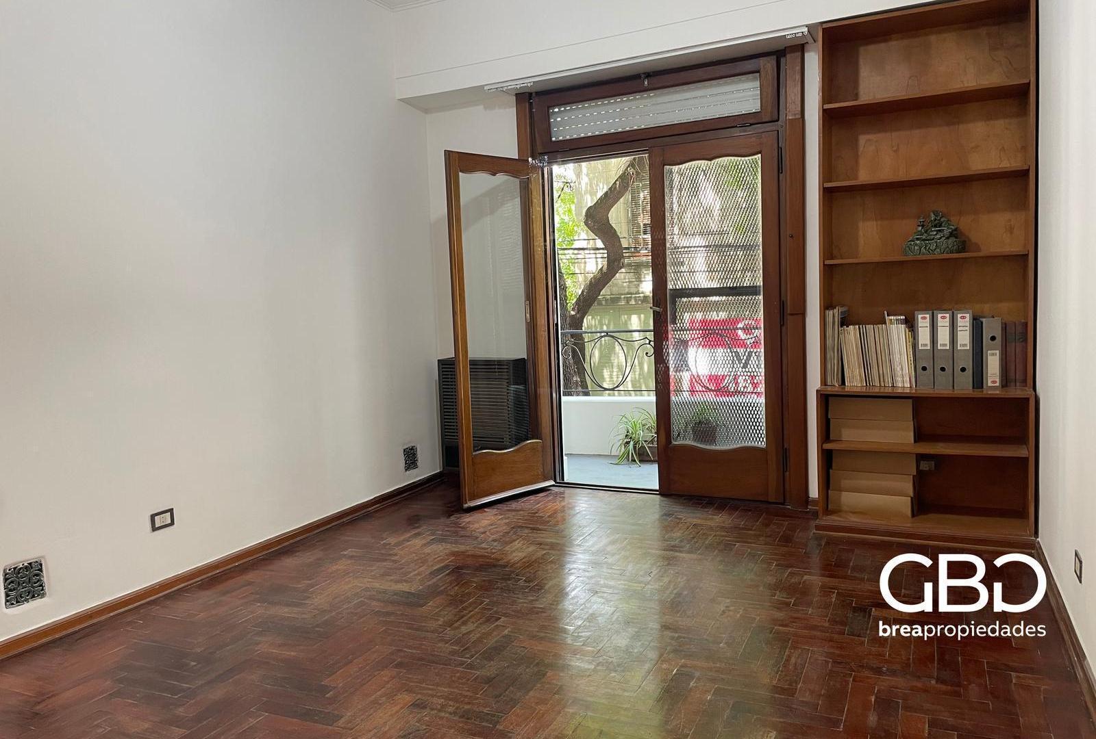 Departamento 3 amb con balcón - Oportunidad