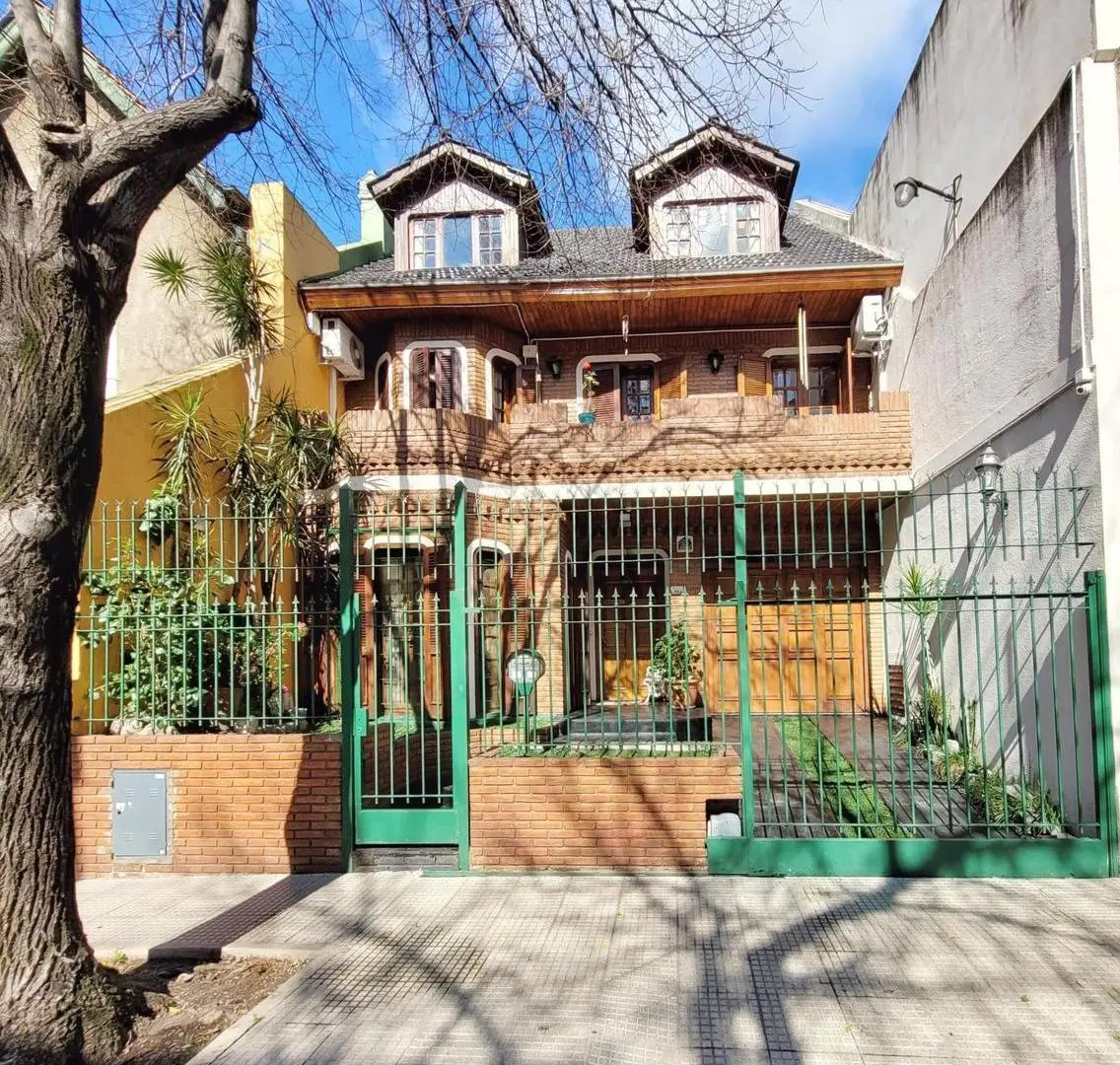 Casa en VENTA 6 amb, pisicina, parrilla, garaje, sotano! 3