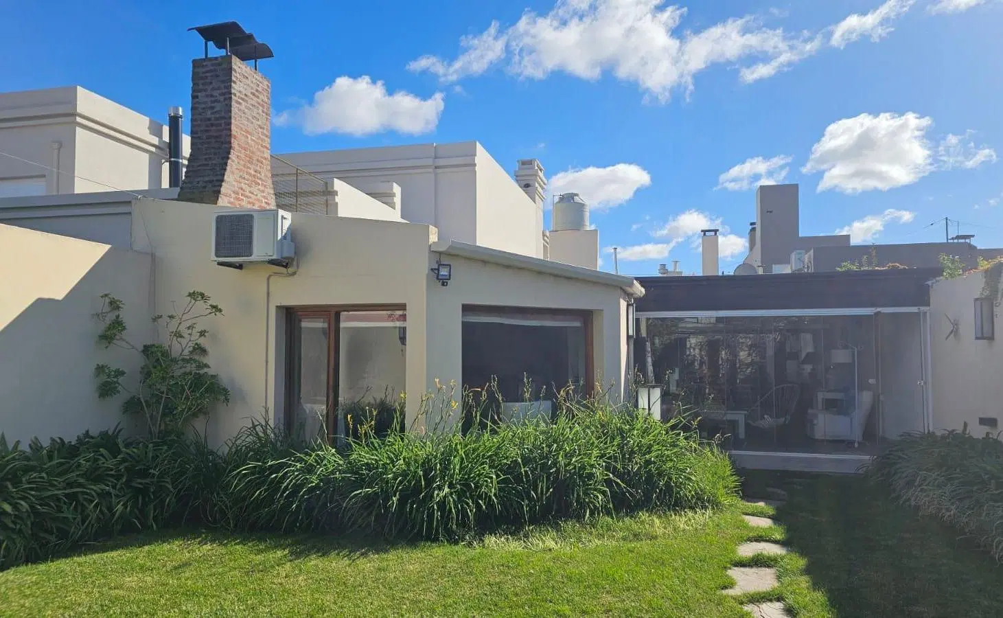Casa en venta – Barrio Residencial, Tres Arroyos 1