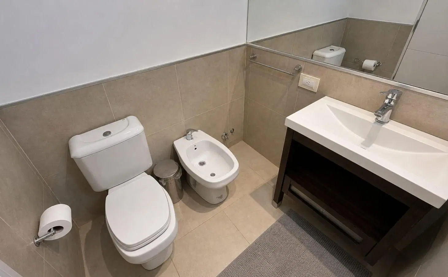 Departamento en Alquiler PB 3 ambientes amoblado Senderos Nordelta 5