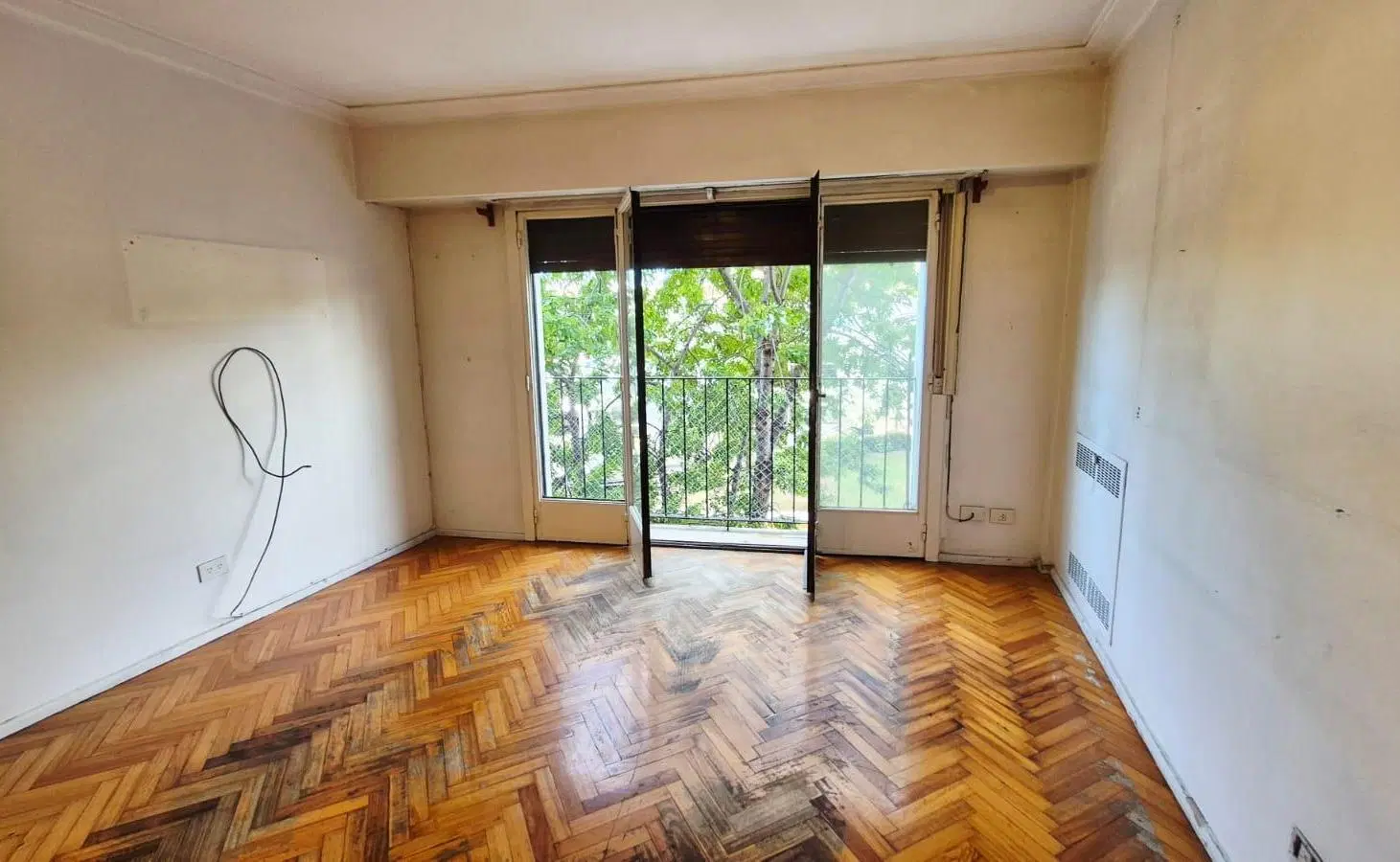 Venta departamento Recoleta 4 ambientes con terraza, dependencia, cochera y vigilancia 5