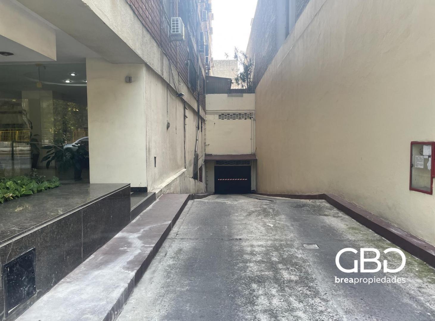 Venta Cochera Cubierta Villa Crespo - Zona Cid Campeador