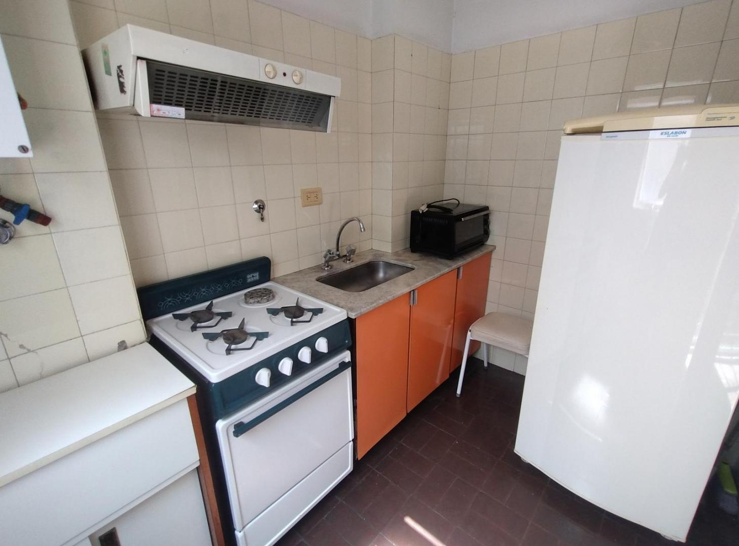 Foto de Venta de Depto 2 amb en Flores! Super luminoso y calido!!, imagen 2