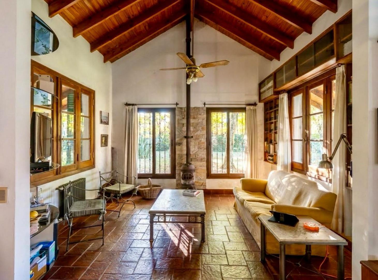 Foto de Casa única en parque de 5.040 m² con potencial de subdivisión – Ideal, imagen 3