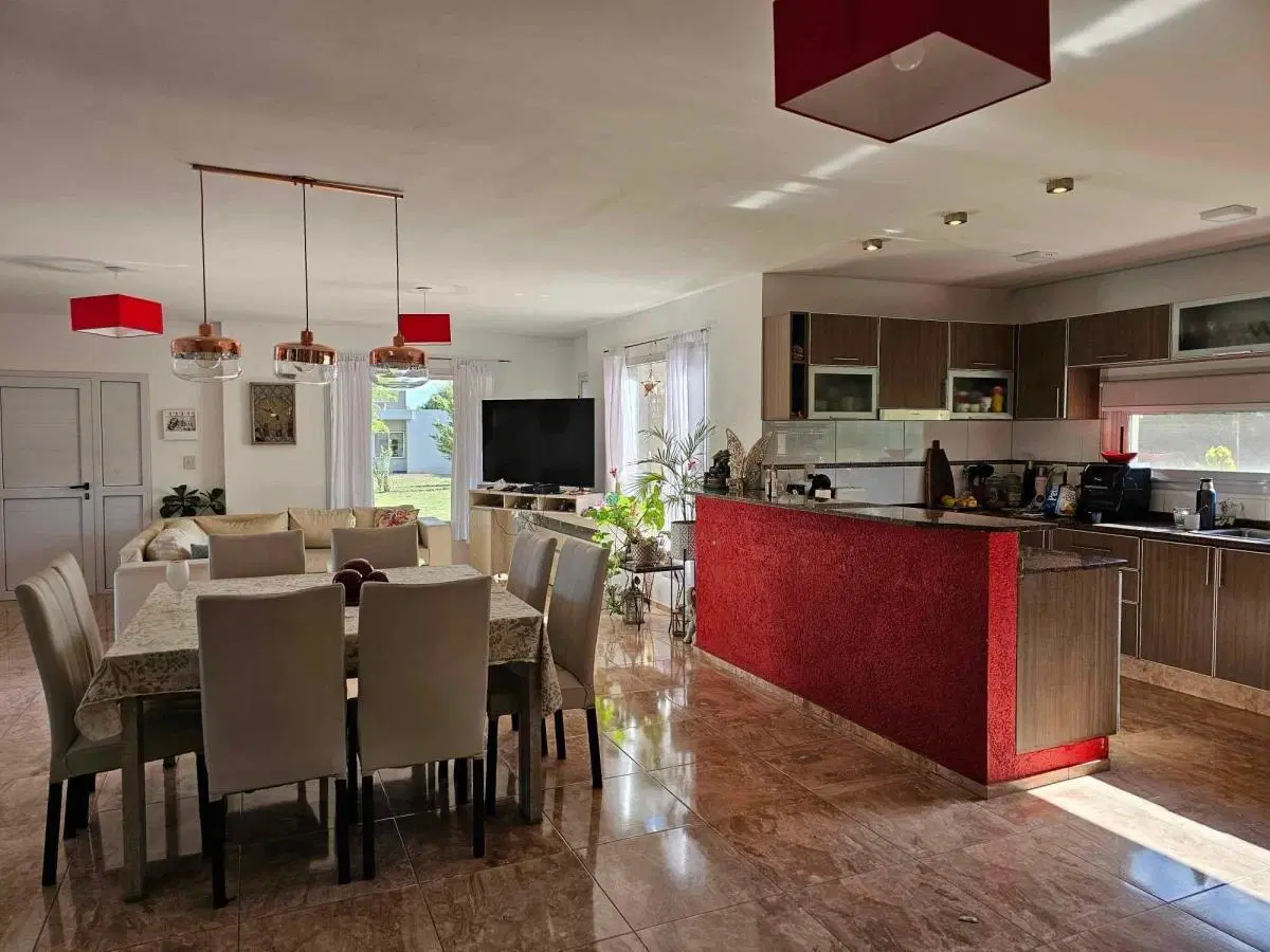 Oportunidad Venta en Country Causana casa 2 unidades en 1 USD 280.000 2