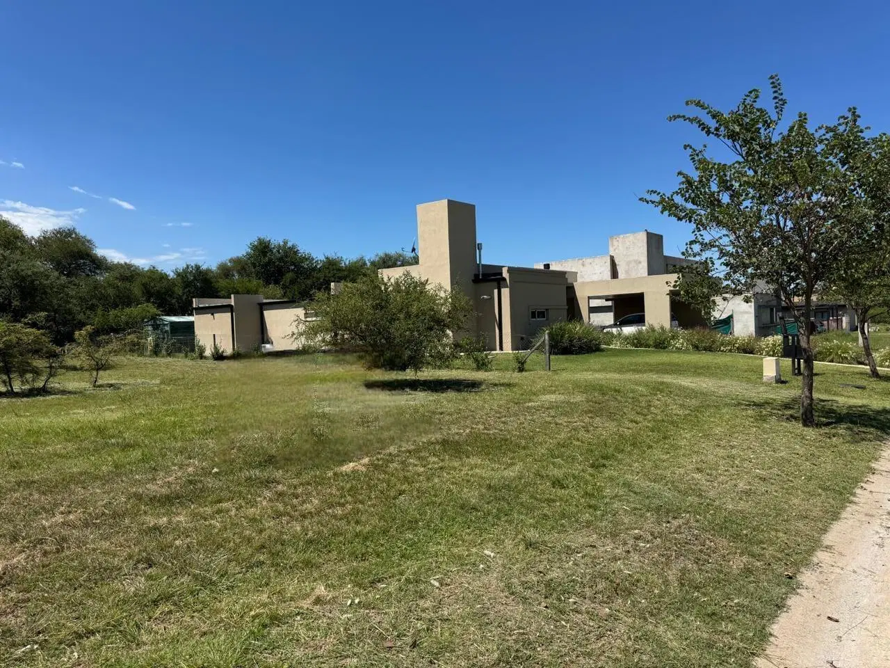 VENTA LOTE Bº LA CERCANIA USD 70.000 CON POSIBILIDAD DE FINANCIACION 2
