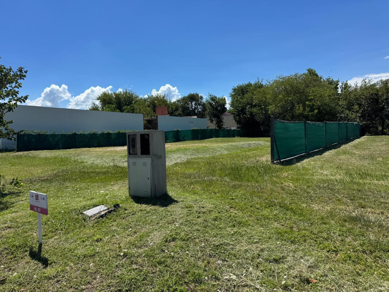 VENTA LOTE Bº LA CERCANIA USD 70.000 CON POSIBILIDAD DE FINANCIACION