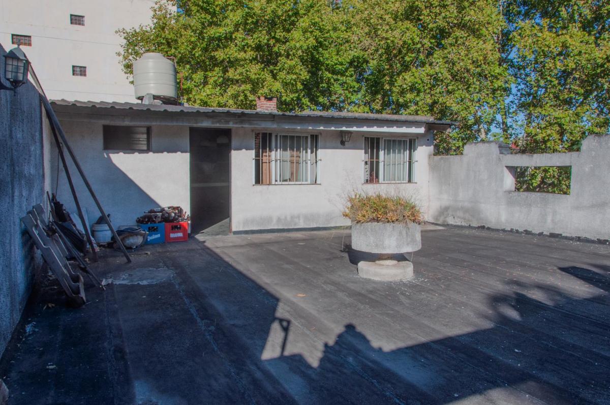 Casona en Venta - Zona Almagro - Ideal Inversores Para Instituto o Consultorios 2