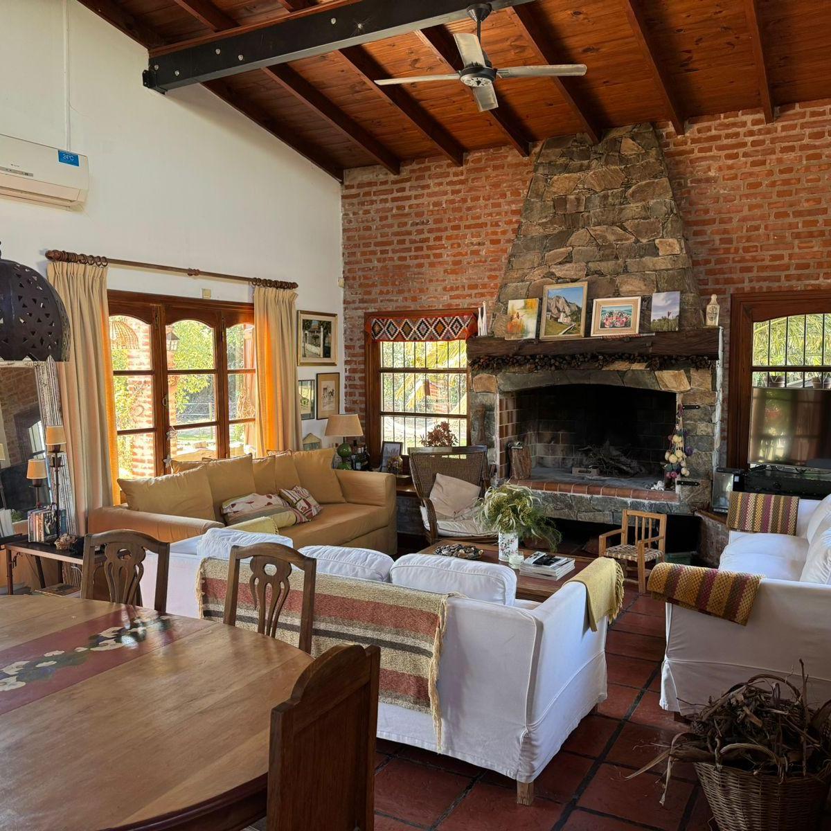 Casa Quinta Zona Residencial Campus con Gran Parque 4