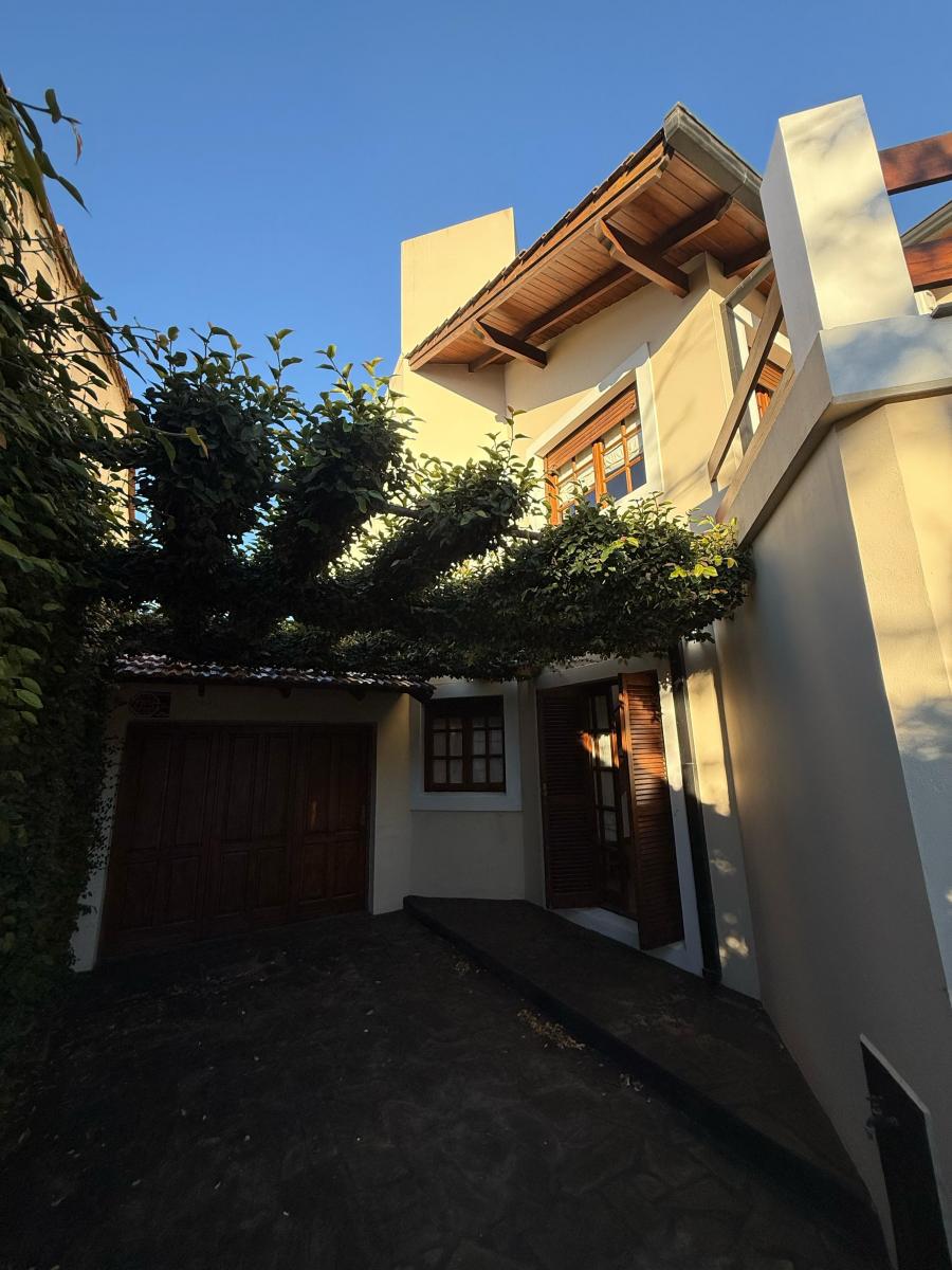 Excelente Casa Residencial Cinco Dormit Quincho Parrilla 3