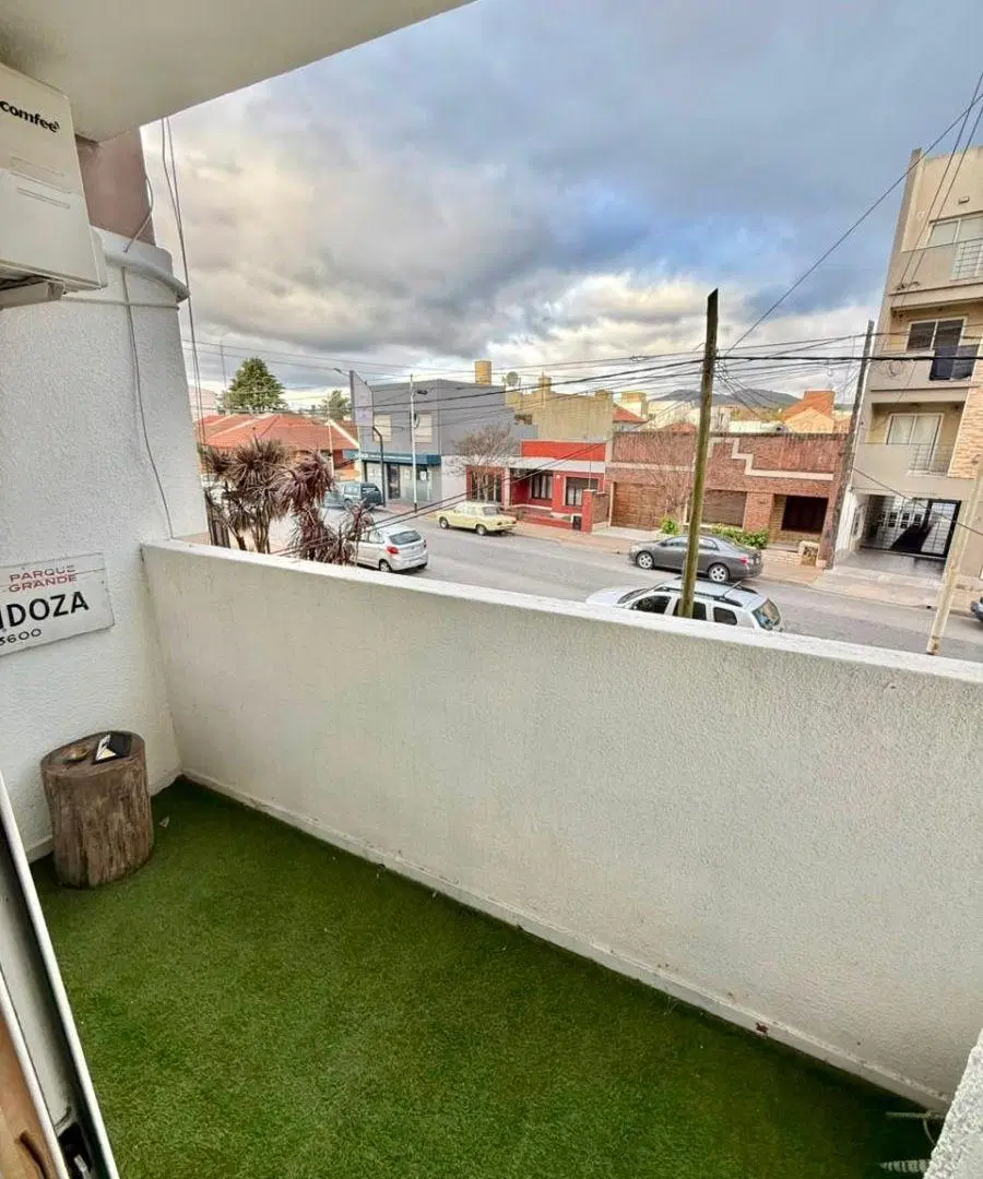 DEPTO MODERNO 3 DORMIT ASCENSOR DVH BALCÓN EN VENTA 3