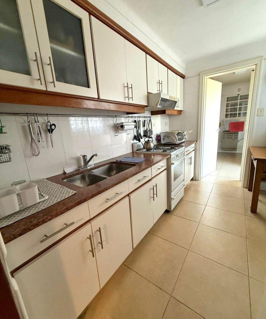 Foto de EXCELENTE CHALET 3 DORMIT JARDÍN GARAGE SEMICÉNTRICO EN VENTA, imagen 5