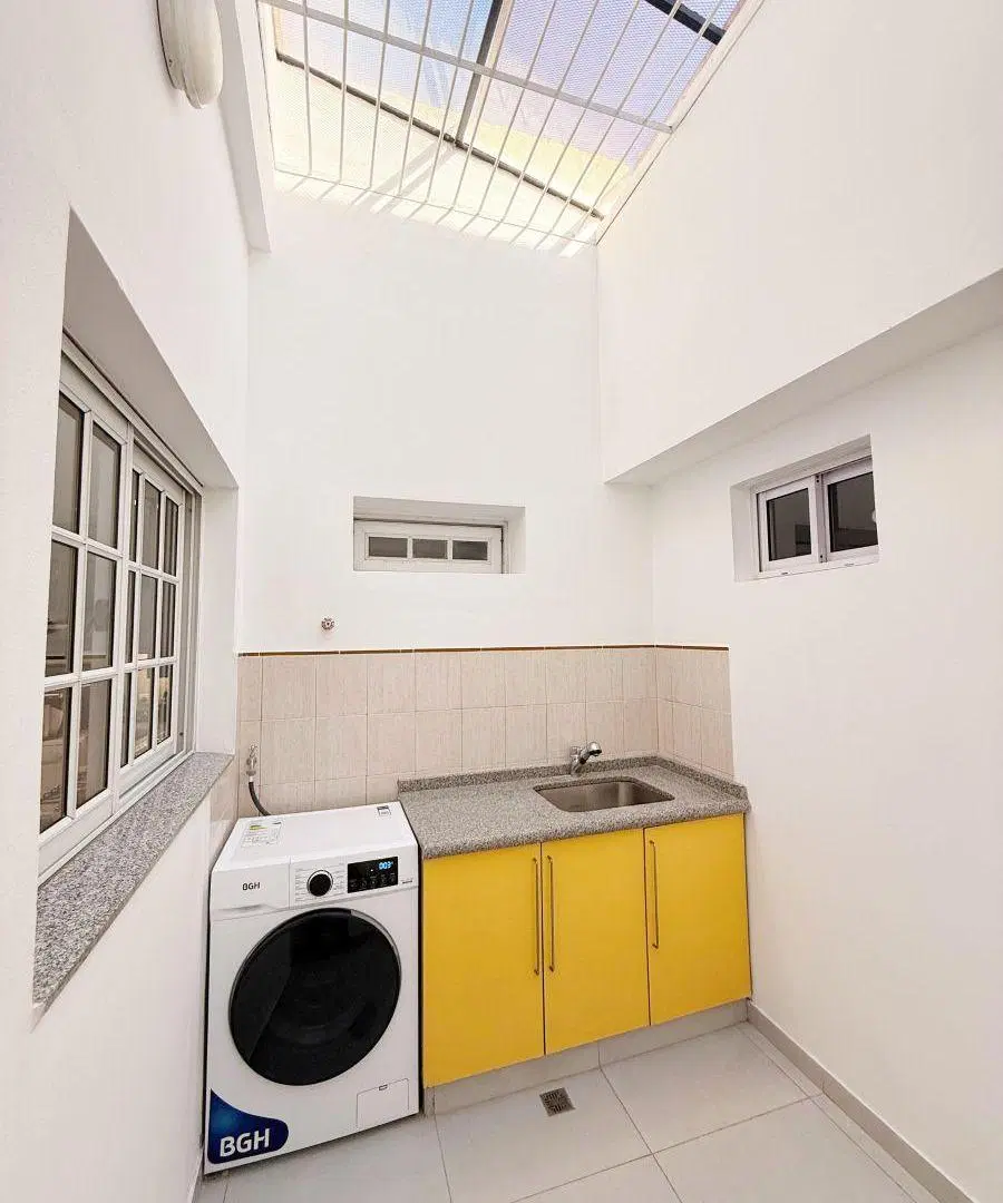 Viví en General Paz: excelente casa de 3 dorm, patio con pileta y garage pasante. 5