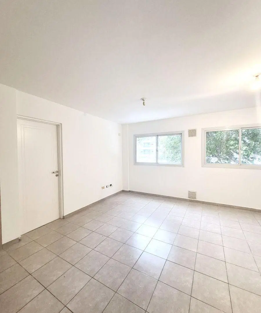 Vendo dpto. 1 dormitorio en el corazón de General Paz. Ideal inversores! 2