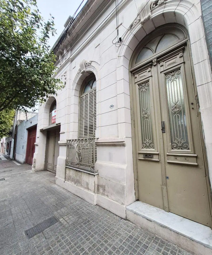 Vendo dpto. 1 dormitorio + 14 cocheras en B° Pueyrredón. Ideal inversores 2