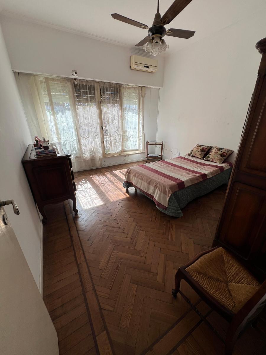 Chalet de 5 Ambientes, en Las Lomas de San Isidro. 3