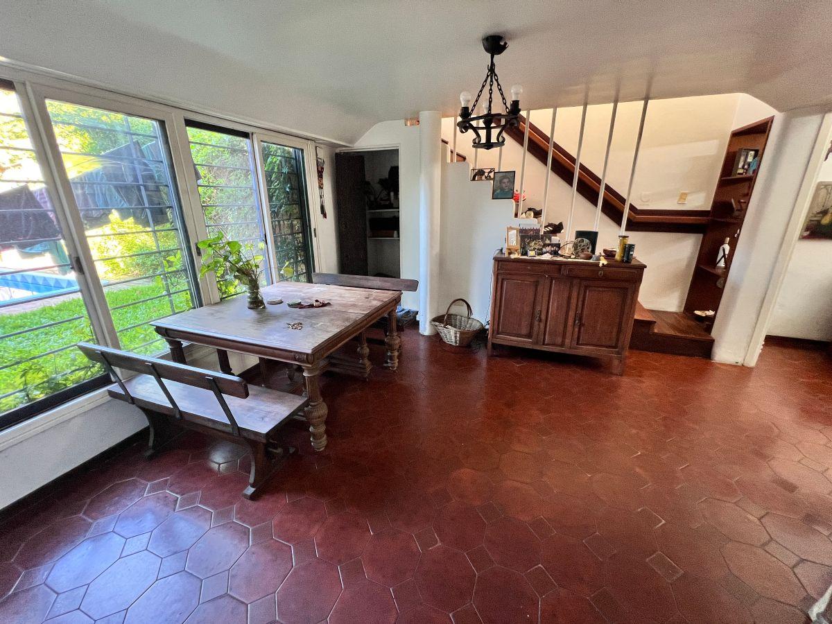Foto de Hermoso chalet a cuadras de la Av. Maipú, imagen 4