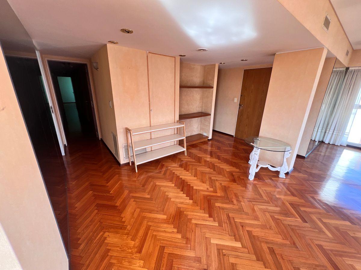 Foto de Exclusivo piso de 5 ambientes con dependencia en la mejor zona de, imagen 2