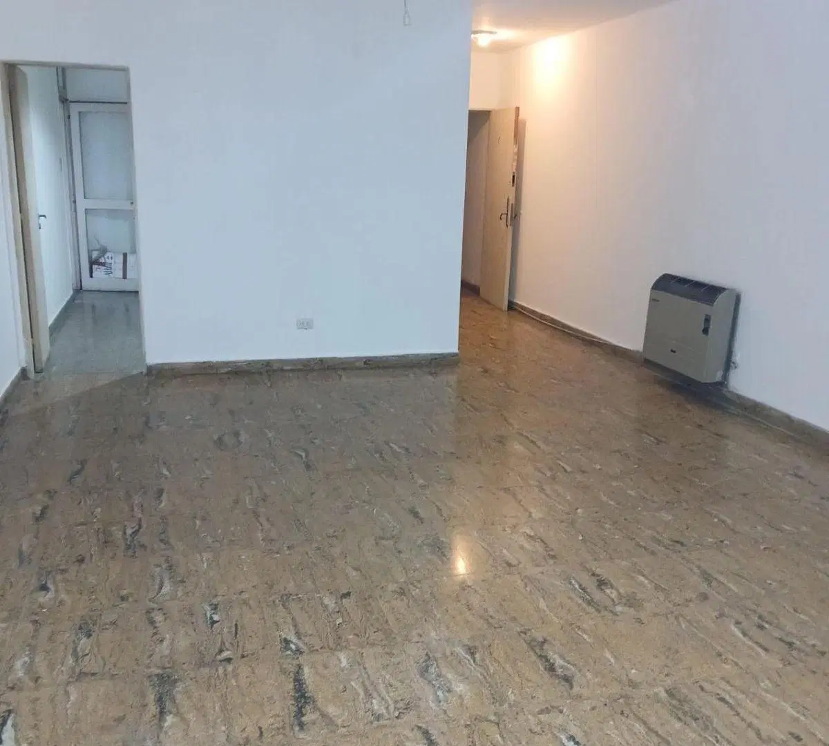 Alberdi Alquiler departamento 2 dor sobre Colon 5