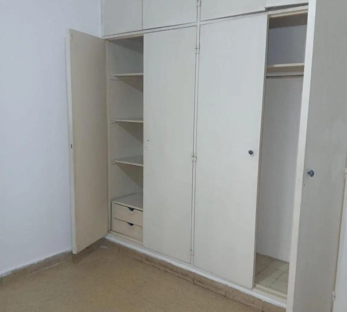 Alberdi Alquiler departamento 2 dor sobre Colon 3