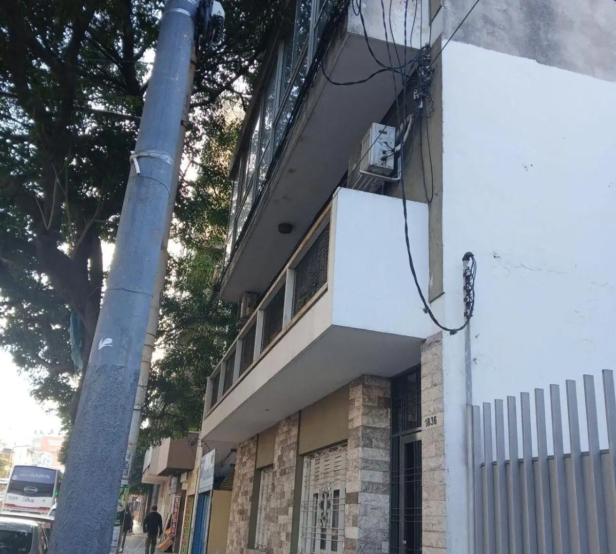 Alberdi Alquiler departamento 2 dor sobre Colon 1
