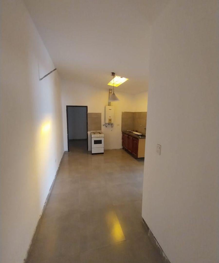 Foto de Salon y Local Alquiler sobre Lagunilla en Matienzo, imagen 3