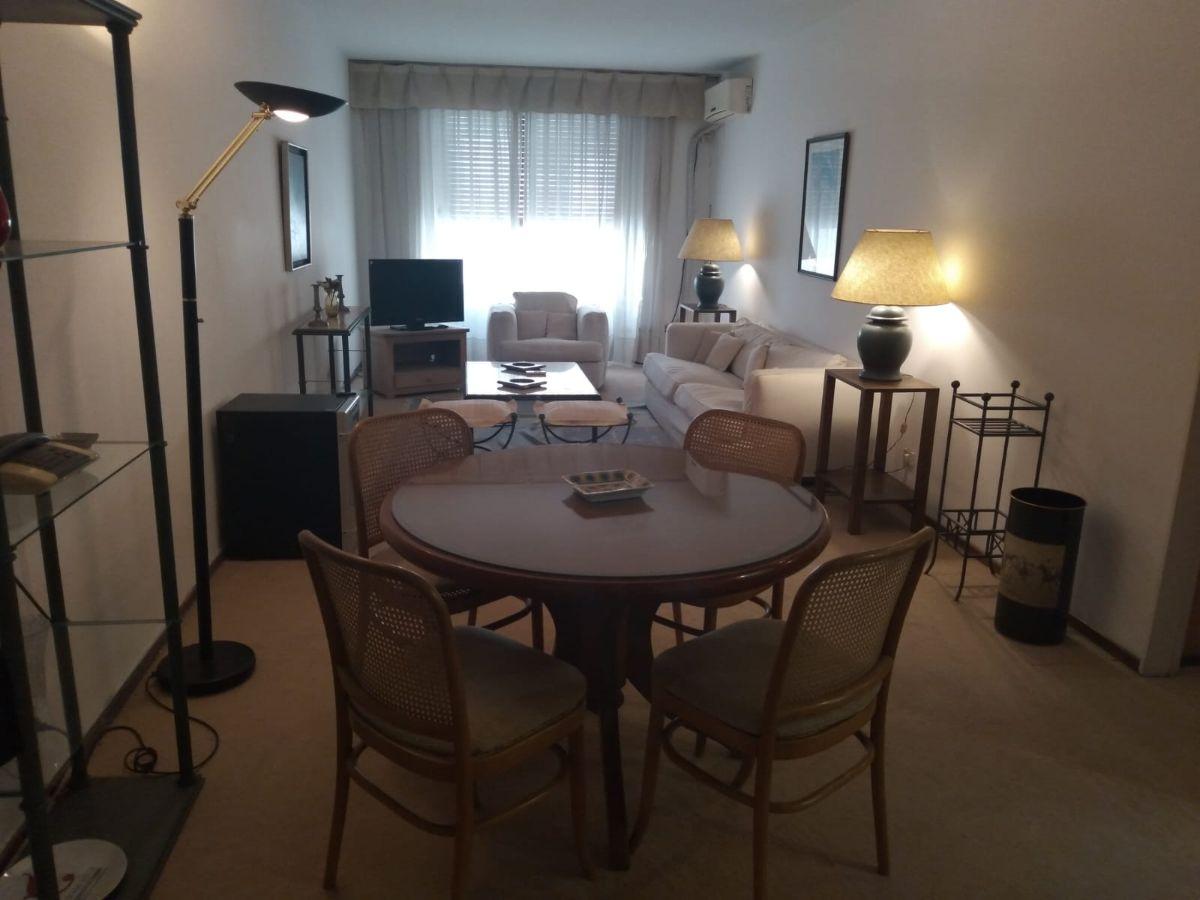Amplio 2 ambientes frente vista al hotel Four Seasons
