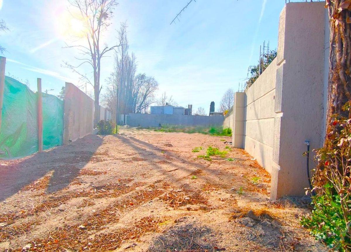 Foto de LOTE APTO COMERCIAL Y PH | Corazón de Chacras de Coria, imagen 1
