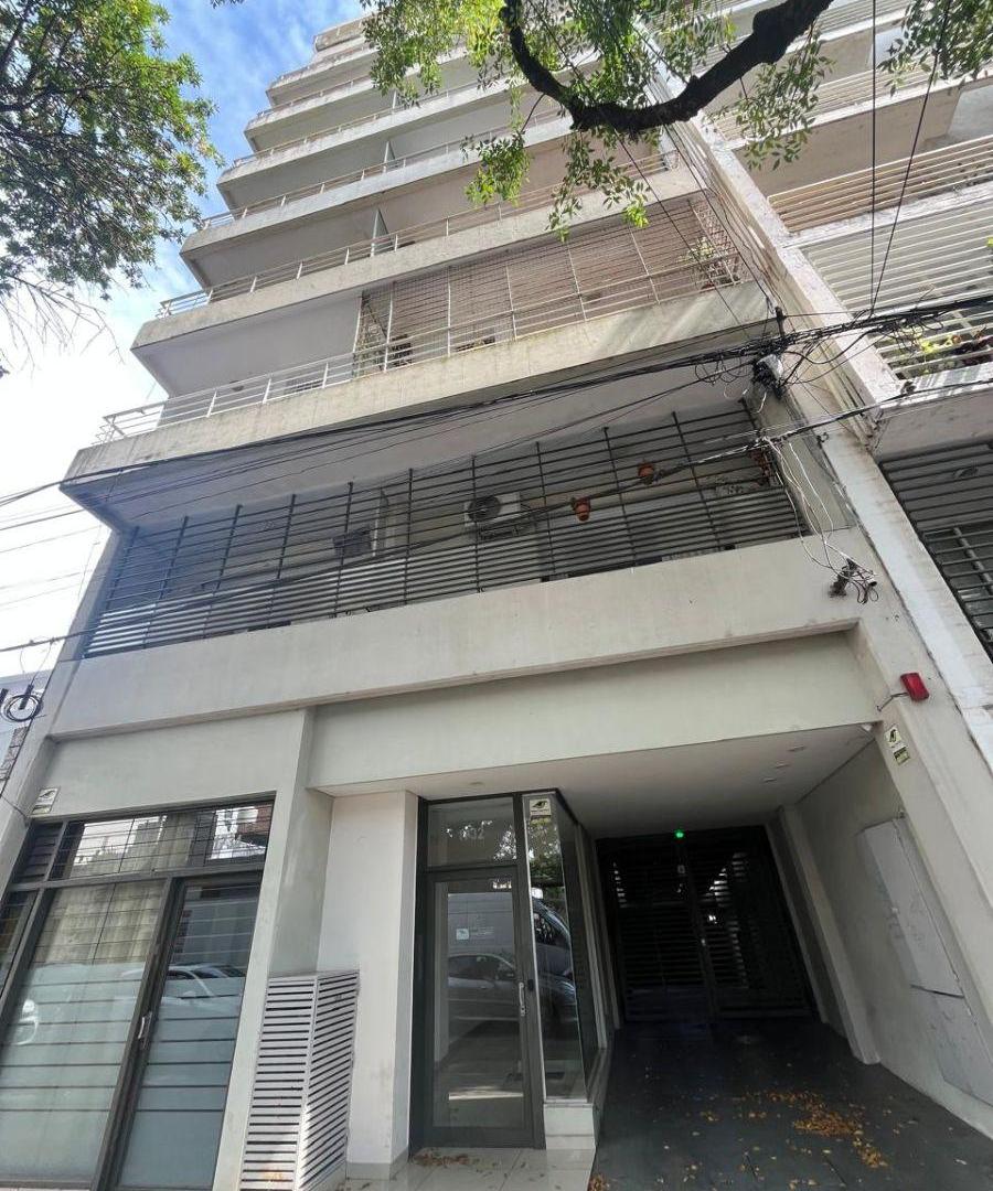 Departamento de 2 dormitorios con cochera en venta – Italia 1732, Rosario